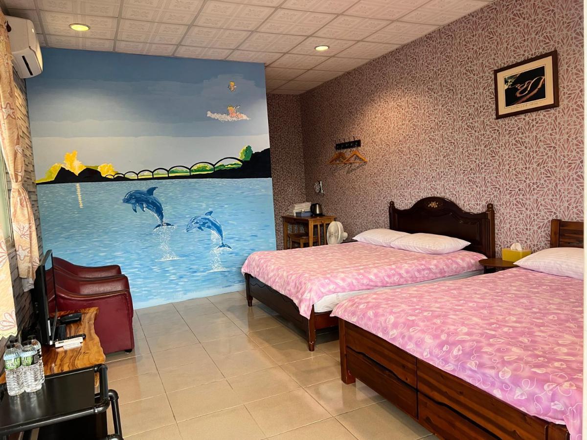 Golden Flower Homestay Yuli Exterior foto